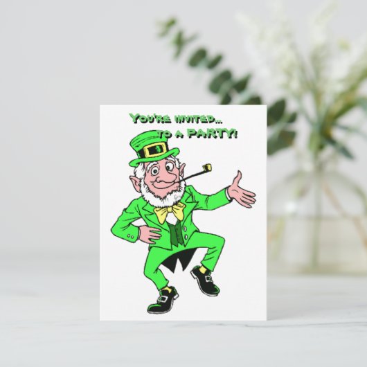 St. Patrick's Day Dansende Leprechaun Shamrocks Kaart (Staand voorkant)