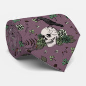 St Patrick's Day Dark Plum & Green Skulls & Rozen Stropdas (Opgerold)