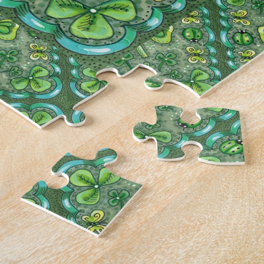 ST. PATRICK'S DAY FOLK ART SHAMROCKS N' LADYBUGS LEGPUZZEL (Zijkant)