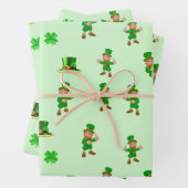 St. Patrick's Day Funny Leprechaun, Pet, Clover Inpakpapier Vel (In situ)