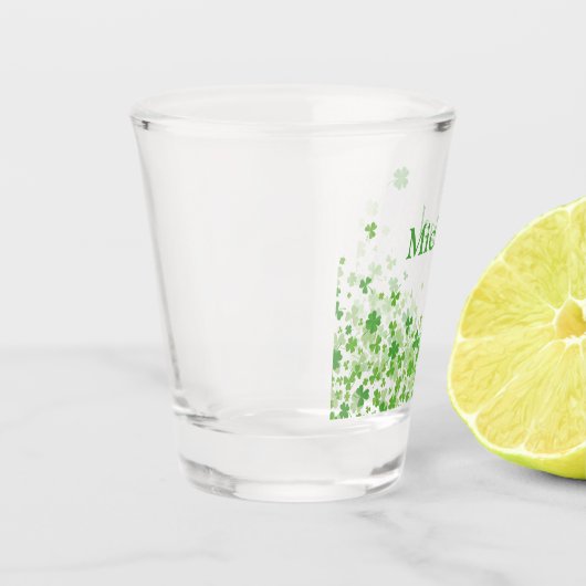 St. Patrick's Day gepersonaliseerde shamrock Shot Glas (Links)