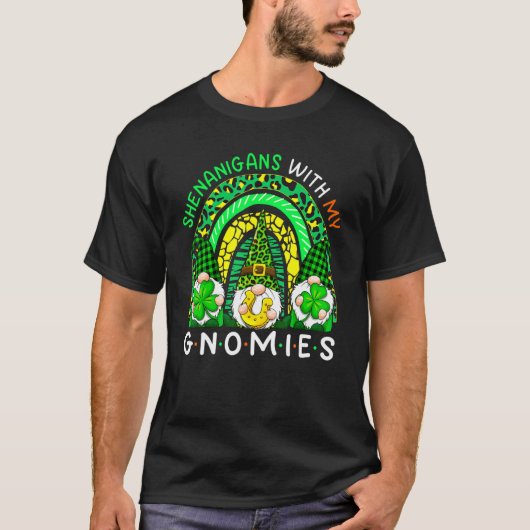 St Patricks Day Gnome Let Shenanigans Begin Shamro T-shirt (Voorkant)