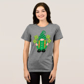 St. Patrick's Day Gnome met Shamrocks Tri-Blend Shirt (Voorkant volledig)