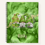 St. Patrick's Day Gnomen op groene alcoholinkt Notitieboek (Voorkant)