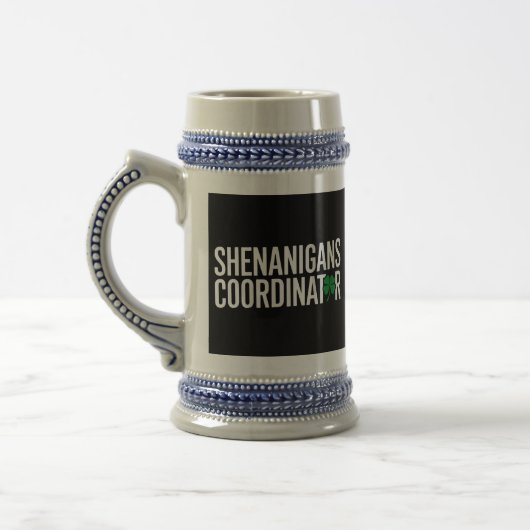 St. Patrick's Day-grapjurkcoördinator Bierpul (Links)