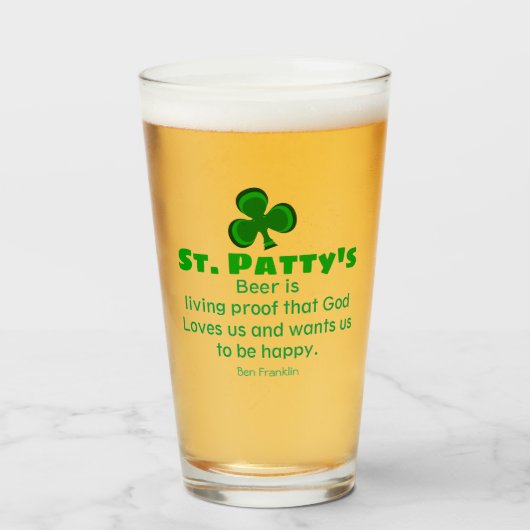 St.Patrick's day grappige bierquote & Shamrock Glas (Voorkant gevuld)