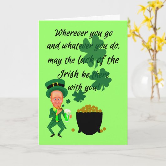 St Patrick's Day Grappige Leprechaun Ierse zegen Kaart (Gele Bloem)
