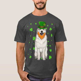 St Patricks Day Great Pyrenee Dog Shamrock Gift T-shirt