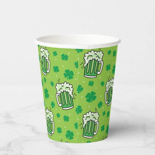 St Patrick's Day Green Beer Pattern Papieren Bekers (Rechts)