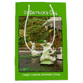 St Patrick's Day Green Forsyth Fountain Foto Medium Cadeauzakje (Voorkant)