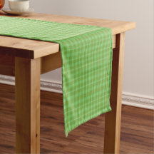 St. Patrick's Day Green Plaid Tafelloper