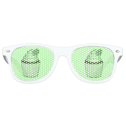 St. Patrick's Day Green Shamrock Cupcake Shades Retro Zonnebril (Voorkant)