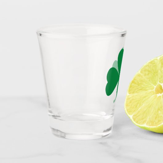 St. Patrick's Day Green Shamrock Leaf Shot Glas (Links)
