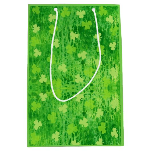 St Patrick's Day Green Shamrock Pattern Gift Bag Medium Cadeauzakje (Voorkant)