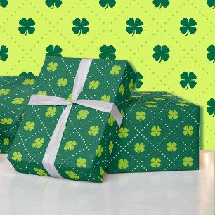 St Patrick's Day Green Shamrock Pattern Schattige Cadeaupapier