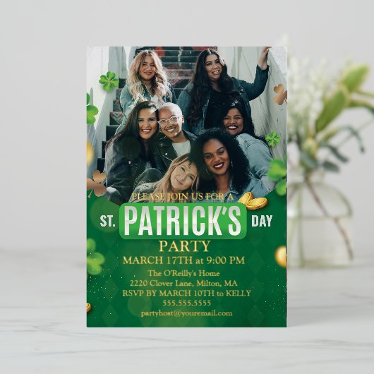 St. Patrick's Day Green Shamrock Vine Irish Party Folie Feestdagenkaart (Staand Voorkant)