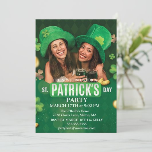 St. Patrick's Day Green Shamrock Vine Irish Party Kaart (Staand voorkant)