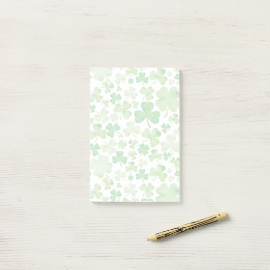 St Patricks Day Green Waterverf Shamrock Pattern Post-it® Notes (Op bureau)