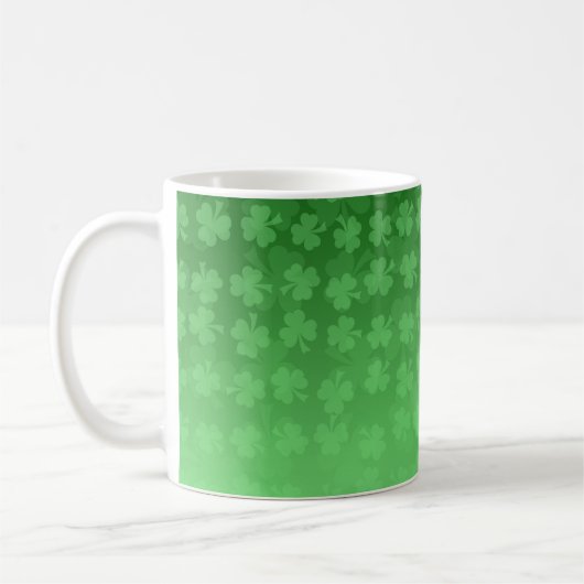 St. Patrick's Day groen shamrocks ombre patroon Koffiemok (Links)