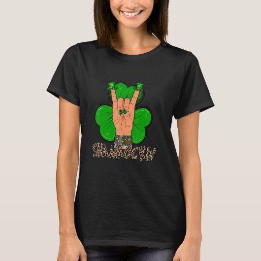 St. Patrick's Day Happy Go Lucky Green Shamrock Ir T-shirt (Voorkant)