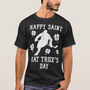 St Patricks Day HAPPY SAINT PET TRICK'S DAY Funny T-shirt