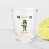 St Patrick's Day - Hier is naar Shenanigans Shot Glas (Voorkant)