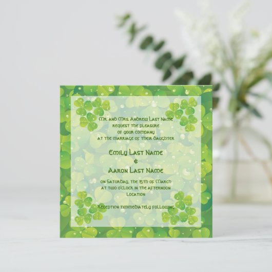 St. Patrick's Day Ierse klaver huwelijksuitnodigin Kaart (Staand voorkant)