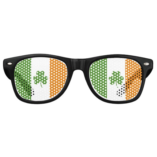 St Patrick's Day Ierse vlag met Shamrock klaver Retro Zonnebril (Voorkant)