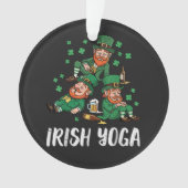 St. Patrick's Day Ierse Yoga Kabouter Saint Paddys Ornament (voorkant)