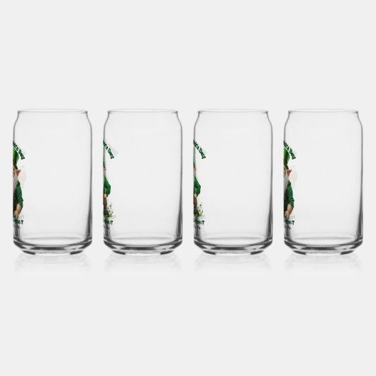 St. Patrick's Day in Lake Havasu, Az. Blikvorm Glas (Links)