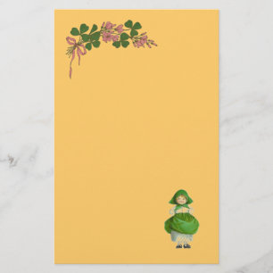 ST PATRICK'S DAY - IRISH GIRL EN SHAMROCKS BRIEFPAPIER