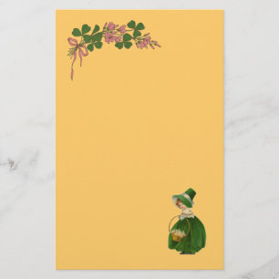 ST PATRICK'S DAY - IRISH GIRL EN SHAMROCKS BRIEFPAPIER