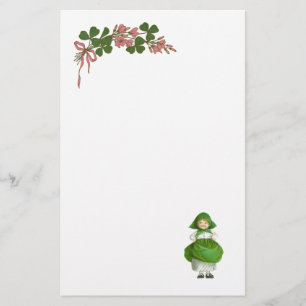 ST PATRICK'S DAY - IRISH GIRL EN SHAMROCKS BRIEFPAPIER