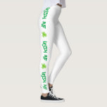 St Patrick's Day Irish Green Shamrock Leggings<br><div class="desc">St Patrick's Day Irish Green Shamrock Leggings. Dag van St Patrick en elke dag met deze leuke groene en witte leggings die zijn gedecoreerd met shamrocken en de woorden Irish Af.</div>