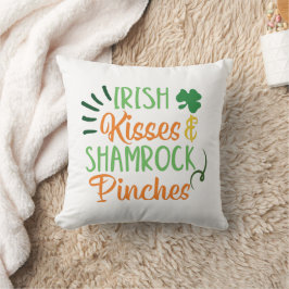 St. Patricks Day Irish Kisses & Shamrock Pinches Kussen