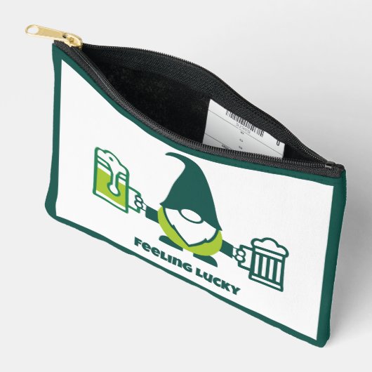 St. Patrick's Day Kabouter met Bierpul Etui (Open)