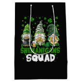 St. Patrick's Day Kabouter Shenanigans Squad Heili Medium Cadeauzakje (Achterkant)