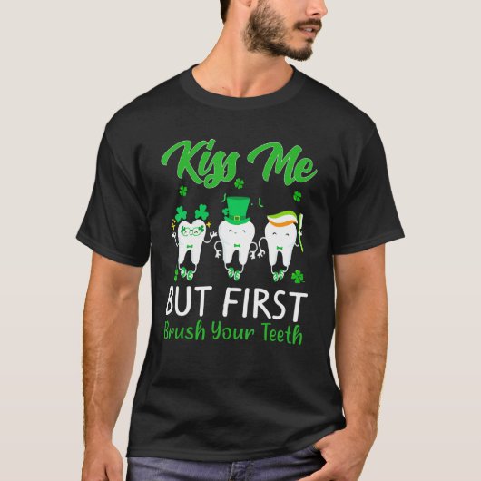 St Patrick's Day Kus me maar eerst je teet T-shirt (Voorkant)