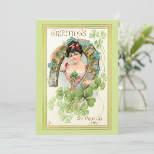 St. Patrick's Day Lassie met Hoefijzer Feestdagenkaart (Staand voorkant)