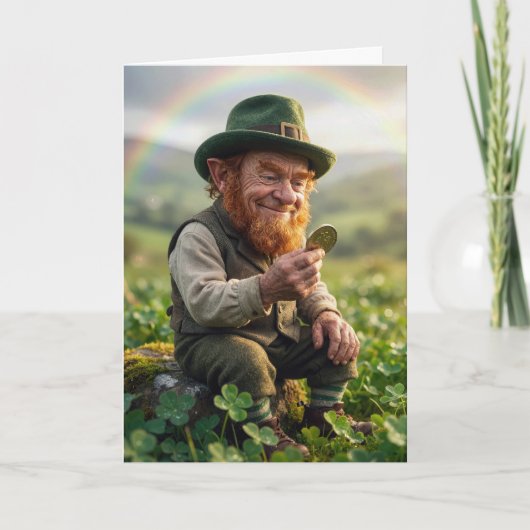 St. Patrick's Day Leprechaun Admiring a Gold Coin Kaart (Voorkant)