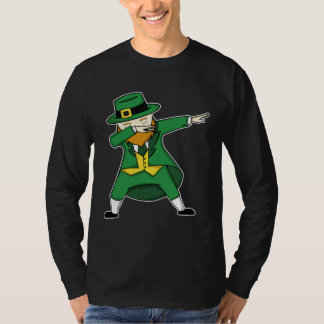 St Patricks Day leprechaun dabbing st patty s Kids T-shirt