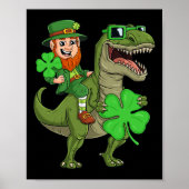 St Patricks Day Leprechaun Riding T Rex Fun Dino B Poster (Voorkant)