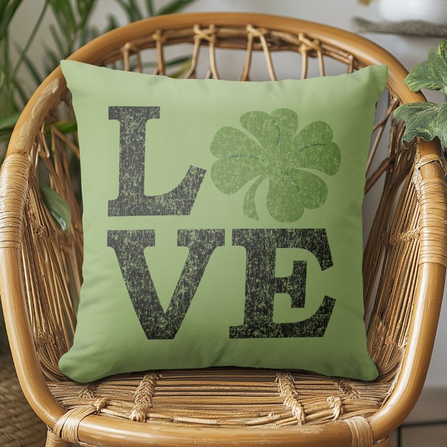 St. Patricks Day LOVE met shamrock Kussen (Creator heeft geüpload)