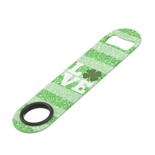 St. Patricks Day LOVE met shamrock Speed Flessenopener (Voorkant Gekanteld)