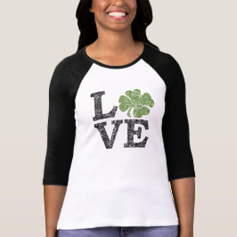 St. Patricks Day LOVE met shamrock T-shirt