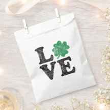 St Patrick's Day LOVE Shamrock Irish