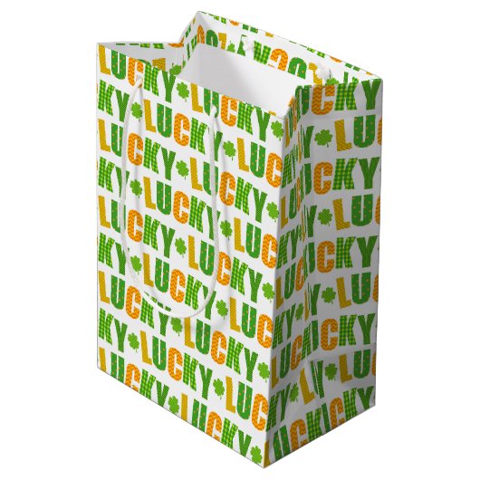 St. Patrick's Day Luck Shamrock Plaid Typografie Medium Cadeauzakje (Achterkant Gekanteld)
