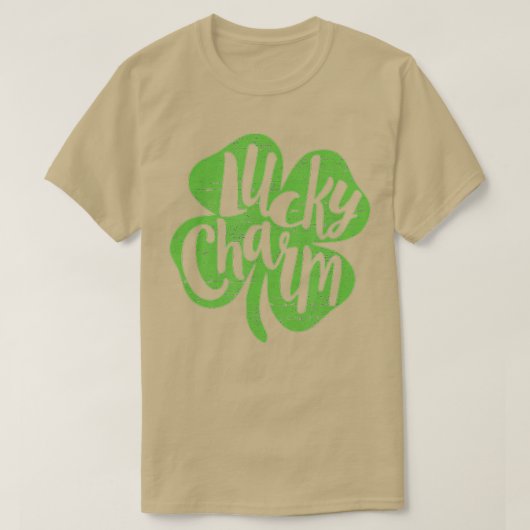 St Patricks Day LUCKY CHARM Shamrock 4 Leaf Clover T-shirt (Design voorkant)