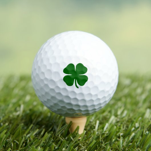 St Patrick's Day Lucky Four Leaf Clover Green Iris Golfballen (Insitu Shirt)