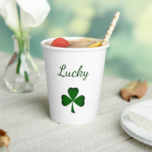 St. Patrick's Day Lucky Green Shamrocks Papieren Bekers (Insitu)